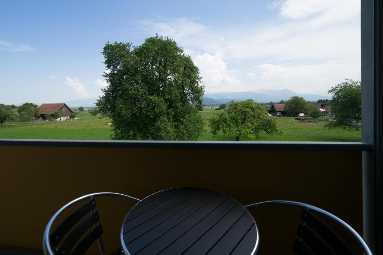 Wohnmotel - Hinterforst Altstatten Bagian luar foto