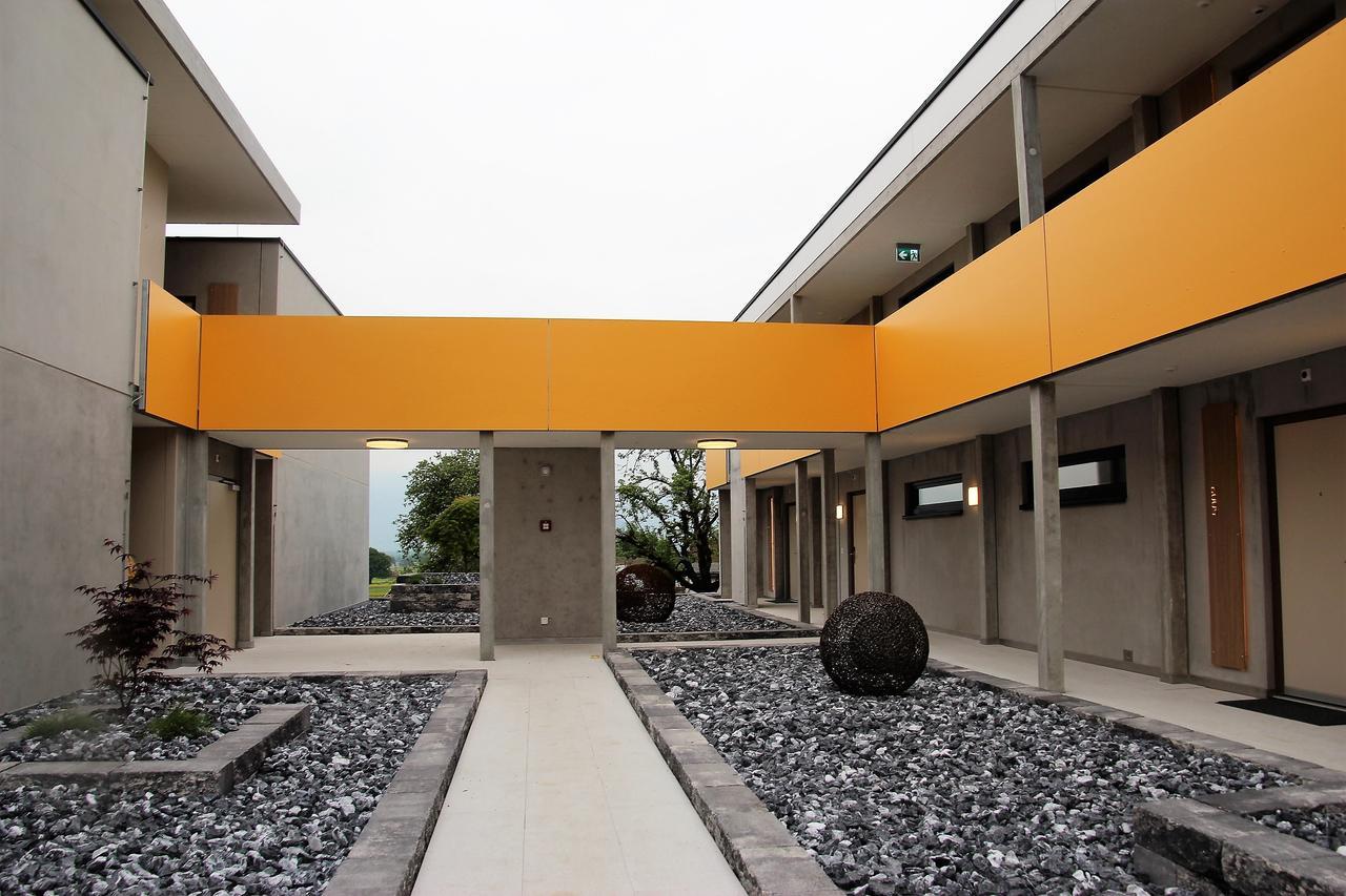 Wohnmotel - Hinterforst Altstatten Bagian luar foto